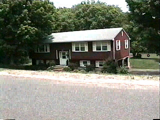 Building photograph for 16 ARROWHEAD LN